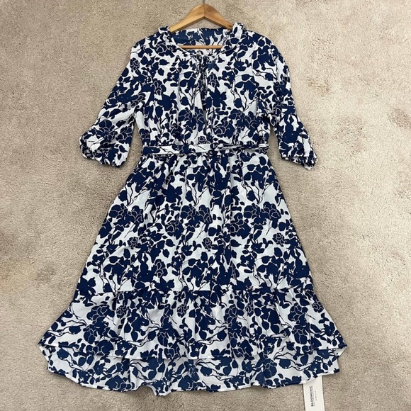 Blue and White Floral Women's Dress - Picture 2 of 5